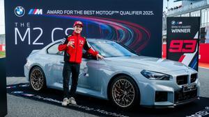 Marc Márquez con su nuevo BMW M2 CS