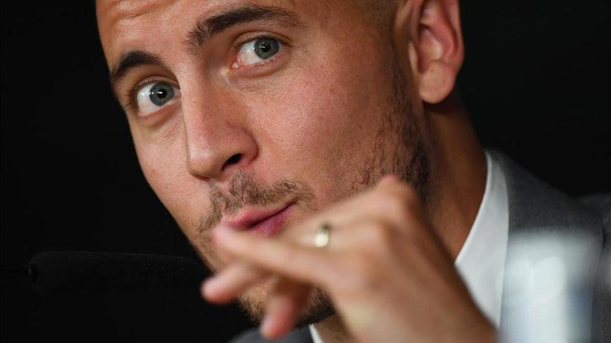 Hazard en su presentación como jugador del Real Madrid