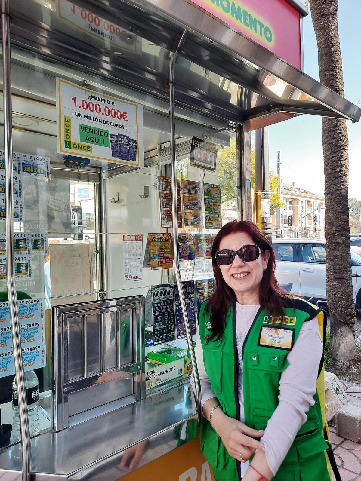 Mª José Martínez Peña, vendedora ONCE que ha dado un premio de un millón de euros.