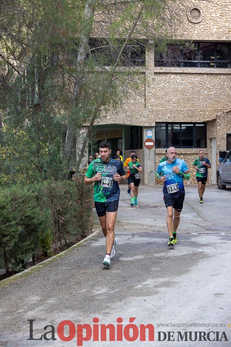 Carrera 'Vuelta al Santuario Virgen de la Esperanza' en Calasparra (corredores)