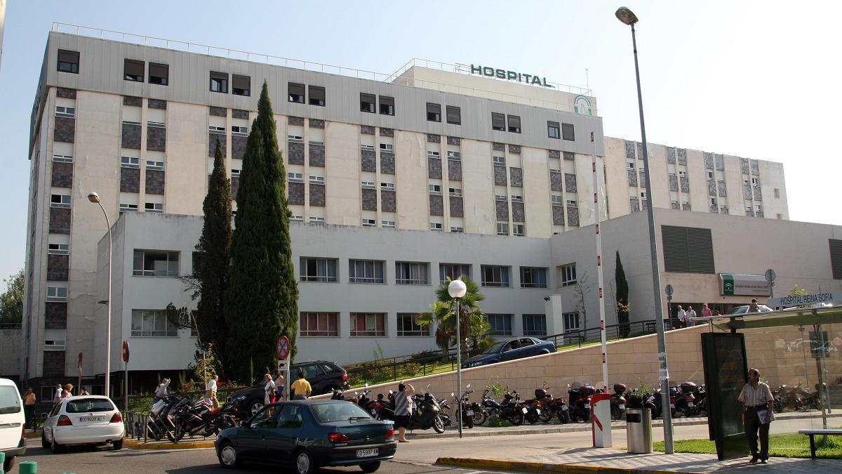 Vista del hospital Reina Sofía de Córdoba.