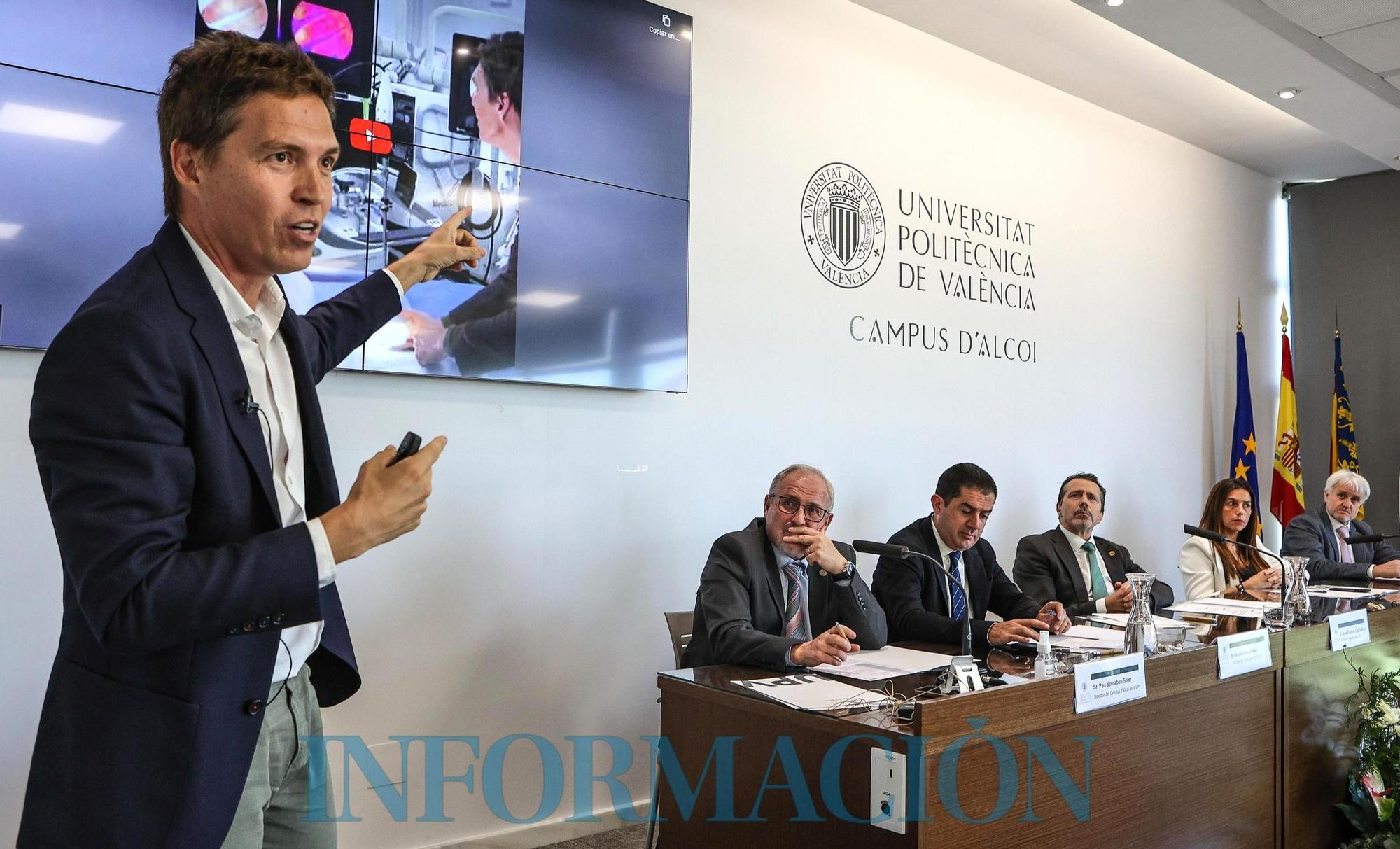 Iñaki Berenguer abre el curso del Campus de Alcoy de la UPV con una ponencia sobre Ia IA aplicada a sanidad
