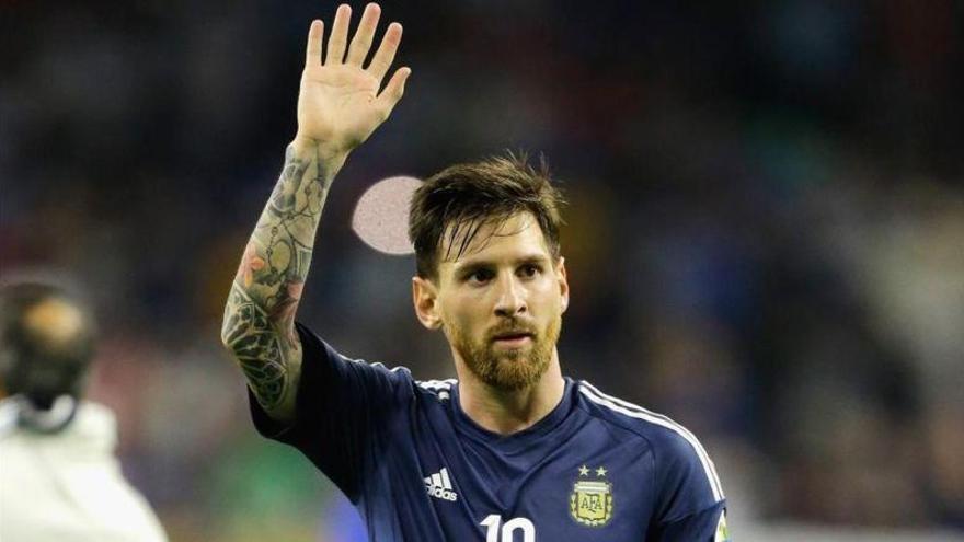 Bauza insinúa que Messi regresa a la selección Argentina