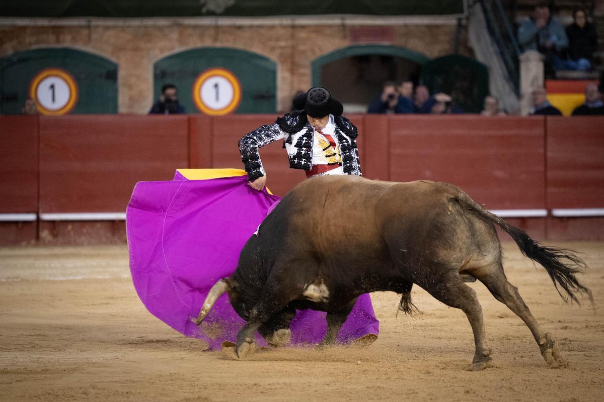 Una chicuelina de Emilio de Justo, palo por el que se gustó.