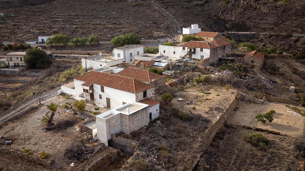 Vista aérea del caserío de Icor, en Arico, declarado BIC en 2005