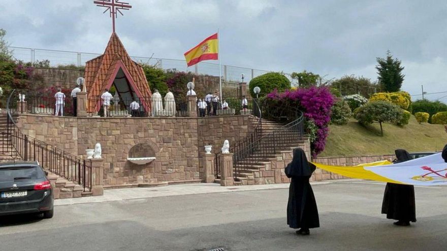 Lepanto iza banderas en San Cristóbal |