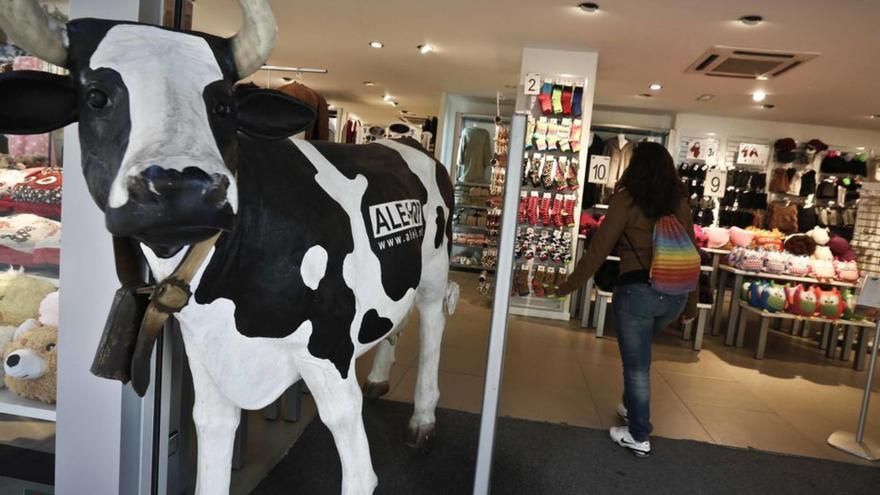 La vaca de Ale-Hop ya factura 170 millones de euros gracias a las nuevas  aperturas - Información