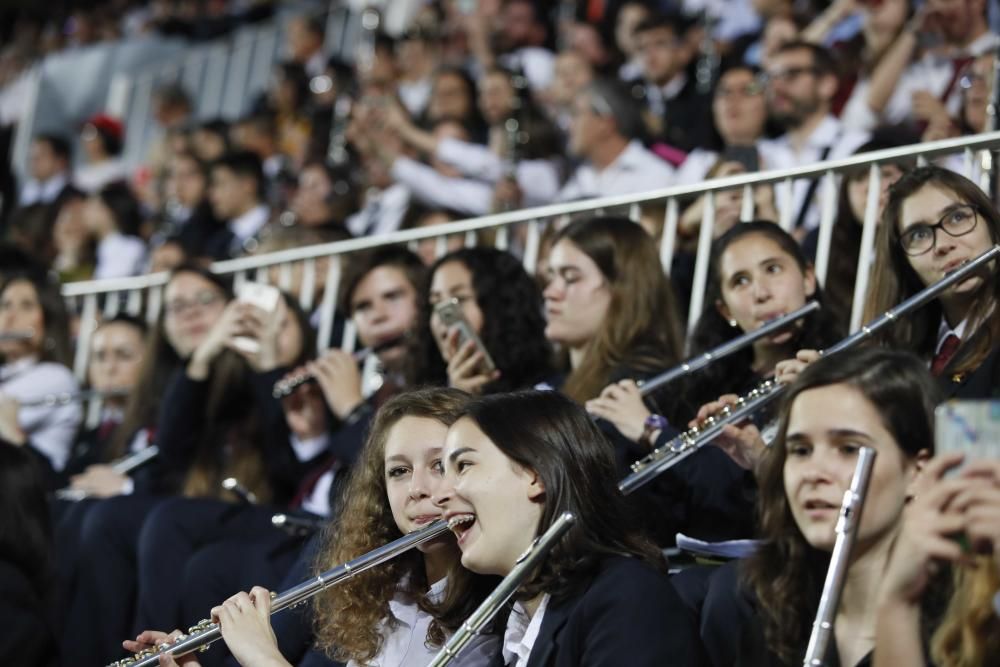 Las bandas de música llenan Mestalla, búscate en la galería