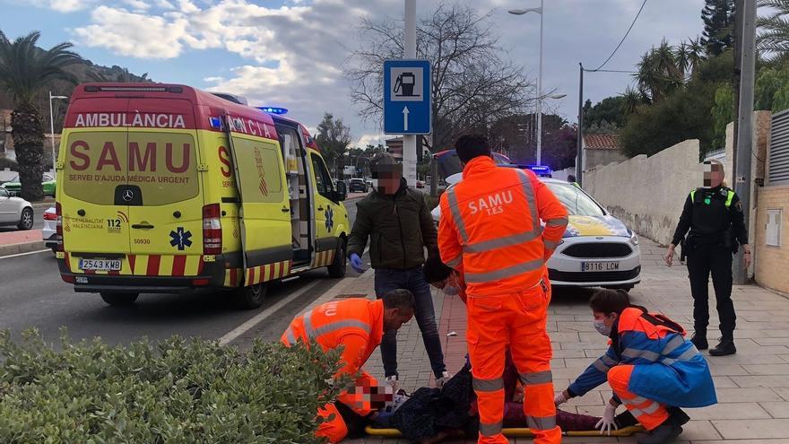 Herida una ciclista y un motorista en sendos accidentes en Alicante