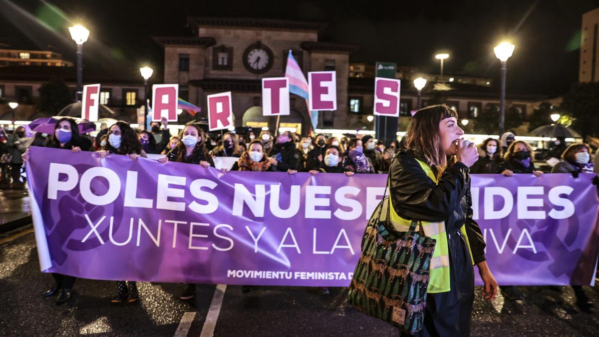 Asturias muestra su rechazo a la violencia contra las mujeres: todas las protestas por concejos