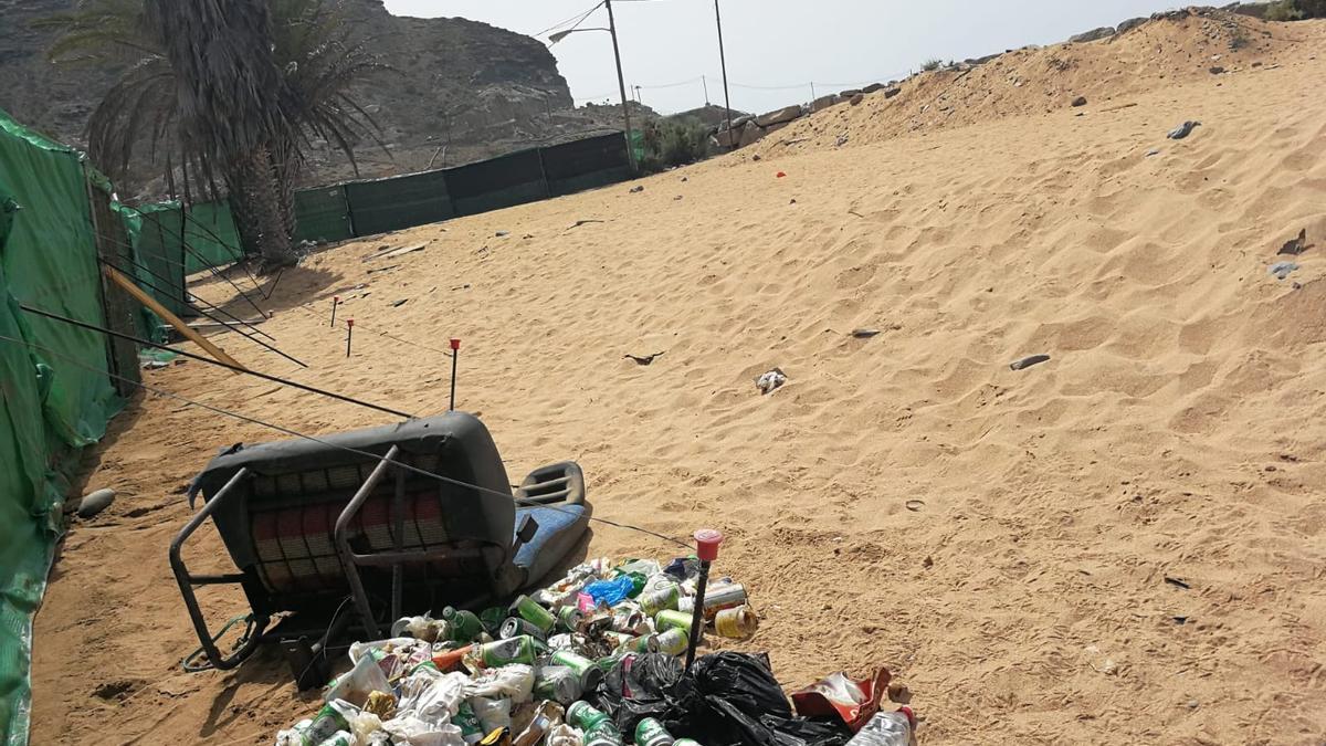 Denuncian inseguridad y suciedad en la playa de Tauro