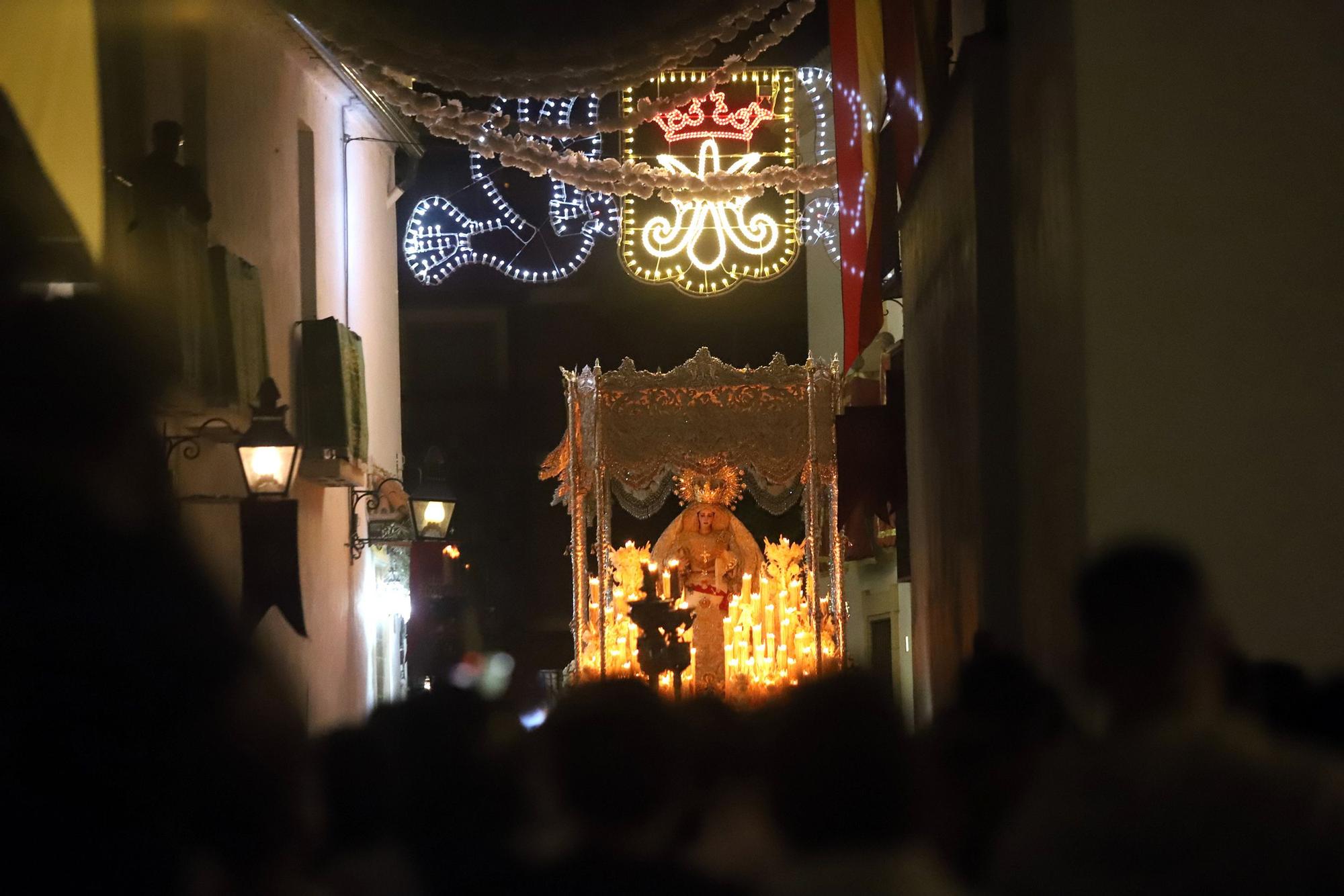 Triunfal regreso de la Paz y Esperanza a Capuchinos