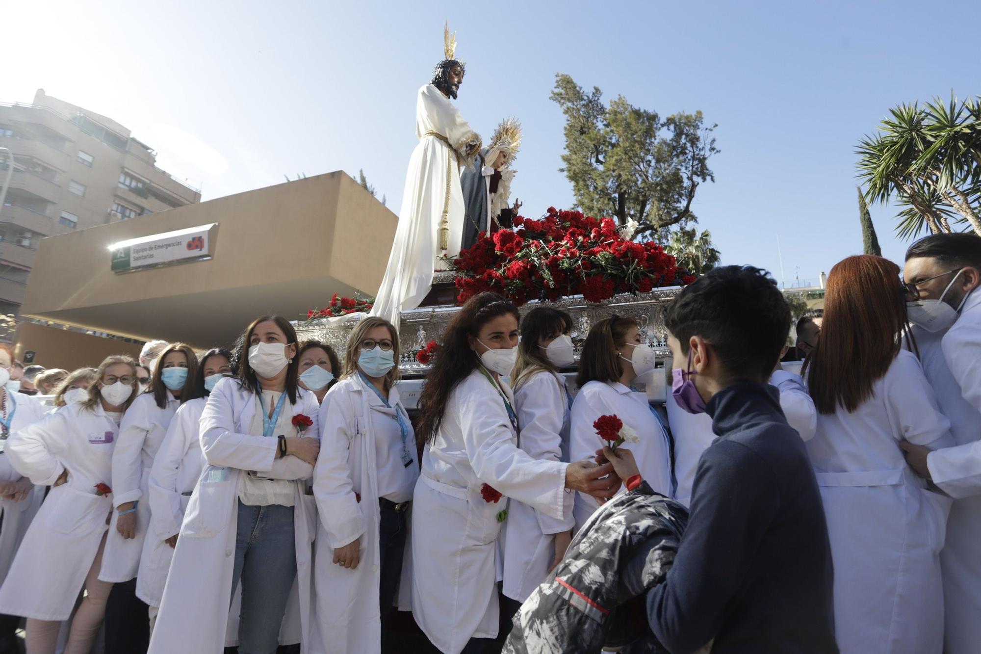 Misa del Alba y traslado de El Cautivo en la Trinidad | Sábado de Pasión de la Semana Santa de 2022