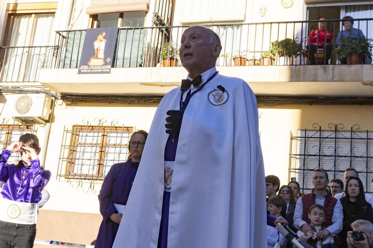 La solemne procesión del Santo Entierro de Xàtiva, en imágenes