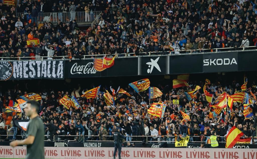 El Valencia CF - Barcelona, en imágenes