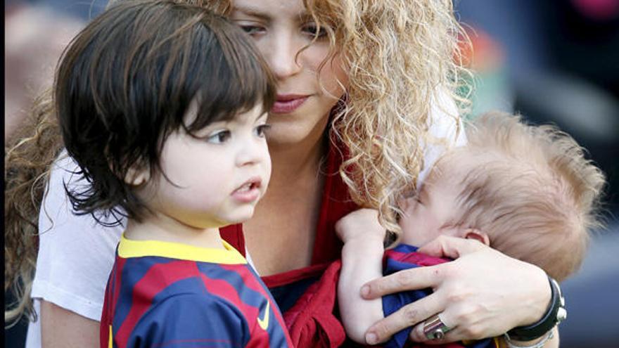 Shakira acudió con sus hijos