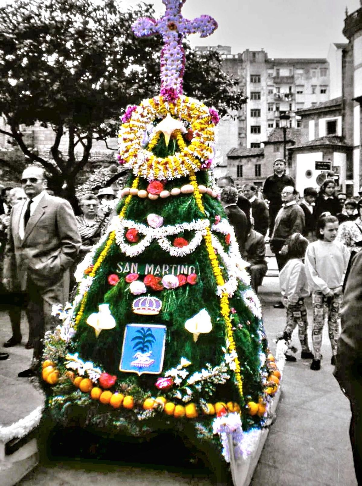 Procesión dos maios en Pontevedra.