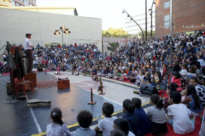 Espectáculo de circo en el Centro de Historias