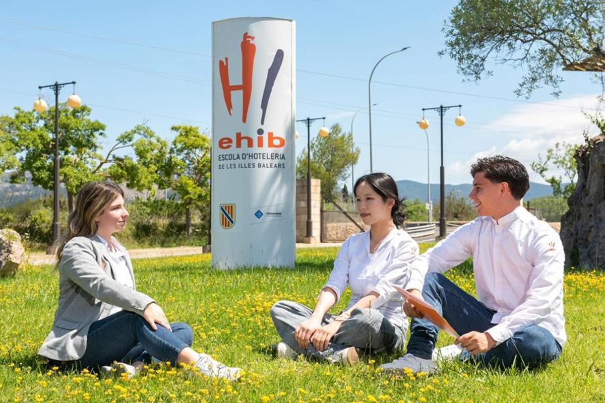 La Escola d'Hoteleria de les Illes Balears ofrece formación conectada con las necesidades del sector.
