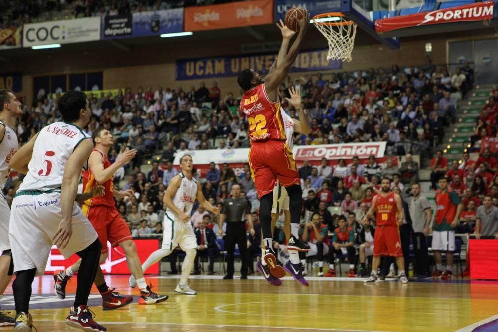 Baloncesto: El UCAM Murcia - Sevilla, en fotos