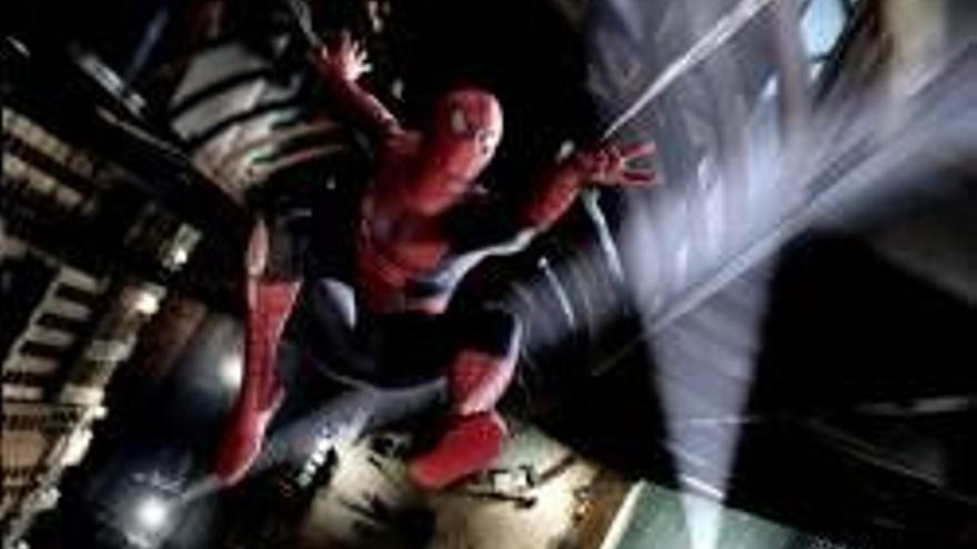 El cine se doblega ante la fuerza de `Spider-Man 3´