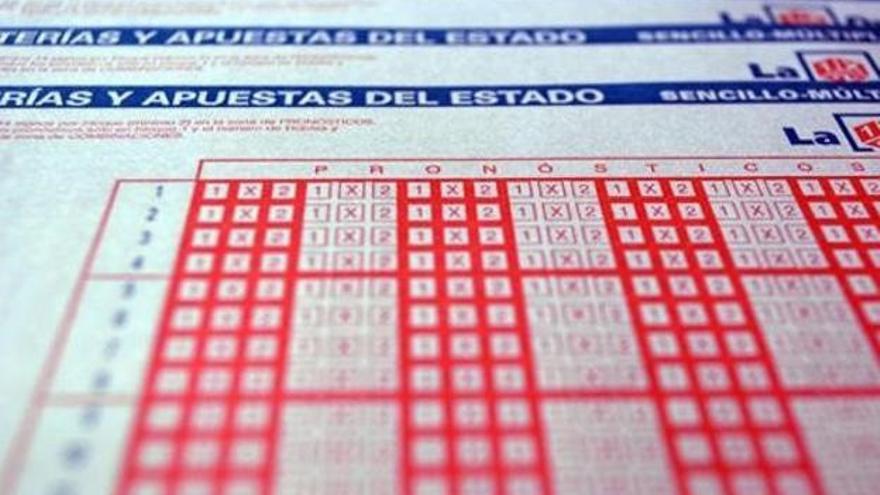 Una peña de apuestas de Málaga se lleva más de medio millón de euros con un pleno al 15 en la quiniela