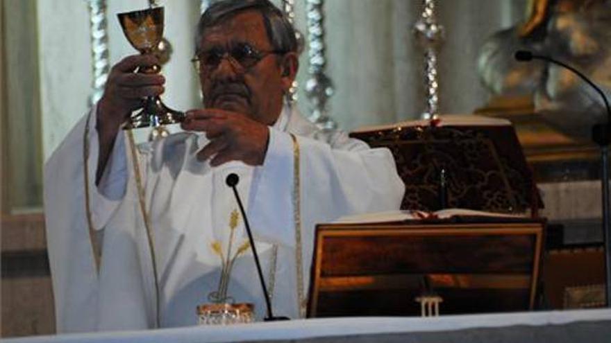 El vila-realense José Pascual Font celebra sus 50 años de sacerdocio