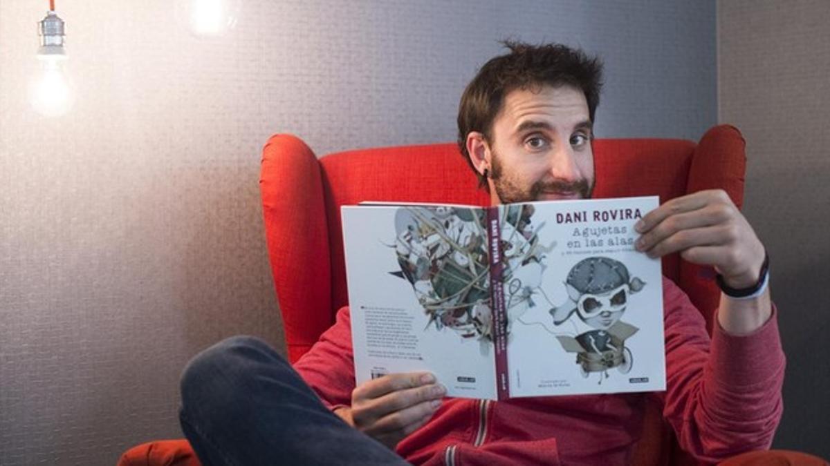 Dani Rovira, con su libro.