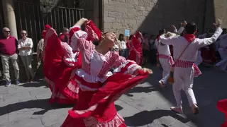 Jaca viaja por todo el mundo en la última jornada del Festival Folklórico de los Pirineos