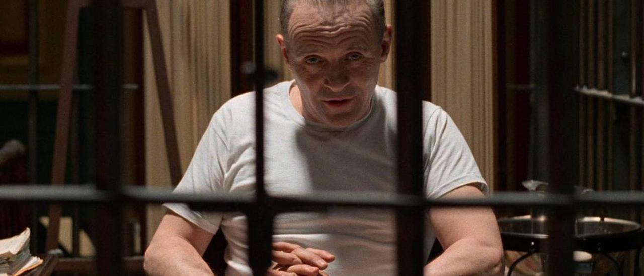 Anthony Hopkins, como Hannibal Lecter, nun fotograma de &#039;O silencio dos cordeiros&#039;.