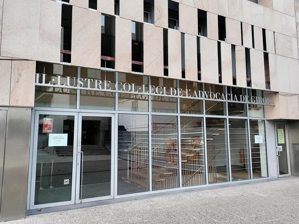 La façana del Col·legi de l'Advocacia de Girona, en una fotografia d'arxiu.