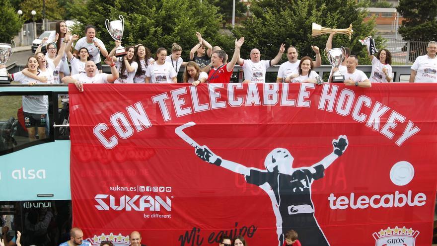 La gran fiesta de las campeonas del Telecable Hockey: &quot;¡Lo que hemos hecho es casi imposible!&quot;