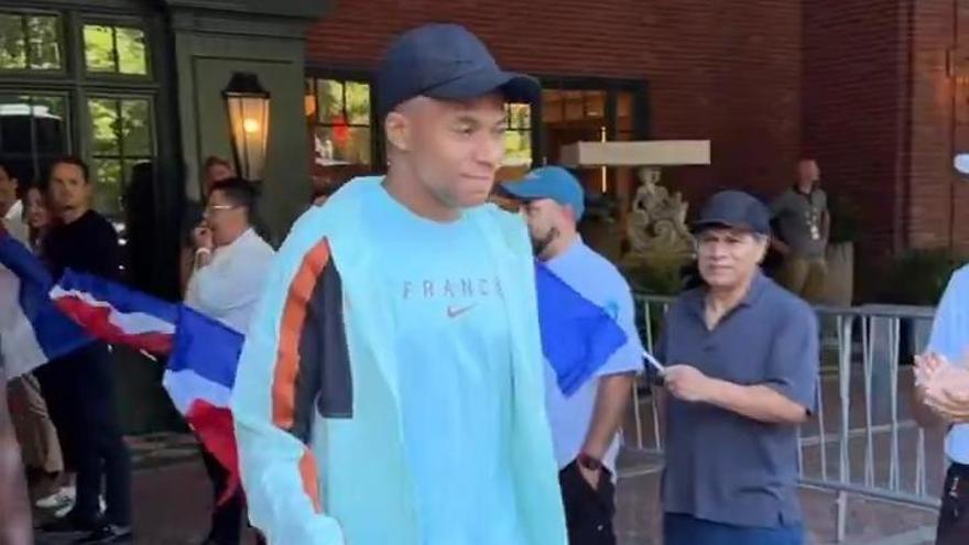 ¡La expedición francesa pone rumbo a Dallas para el partido de semifinales ante España!