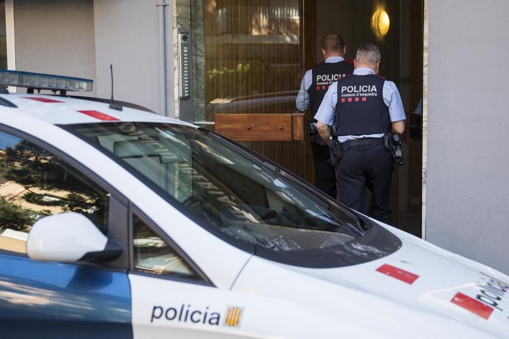 El número 21 del carrer Cristòfol Colom de Blanes, lloc on han ocorregut els fets