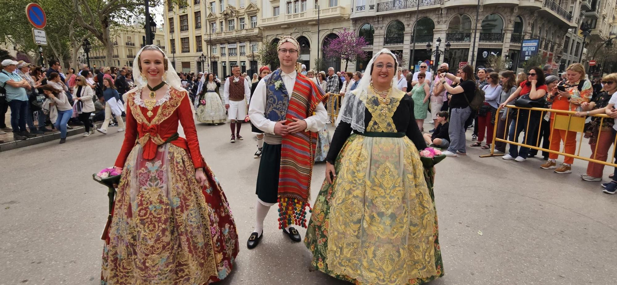 Las Fallas en la Ofrenda de San Vicente Ferrer 2024