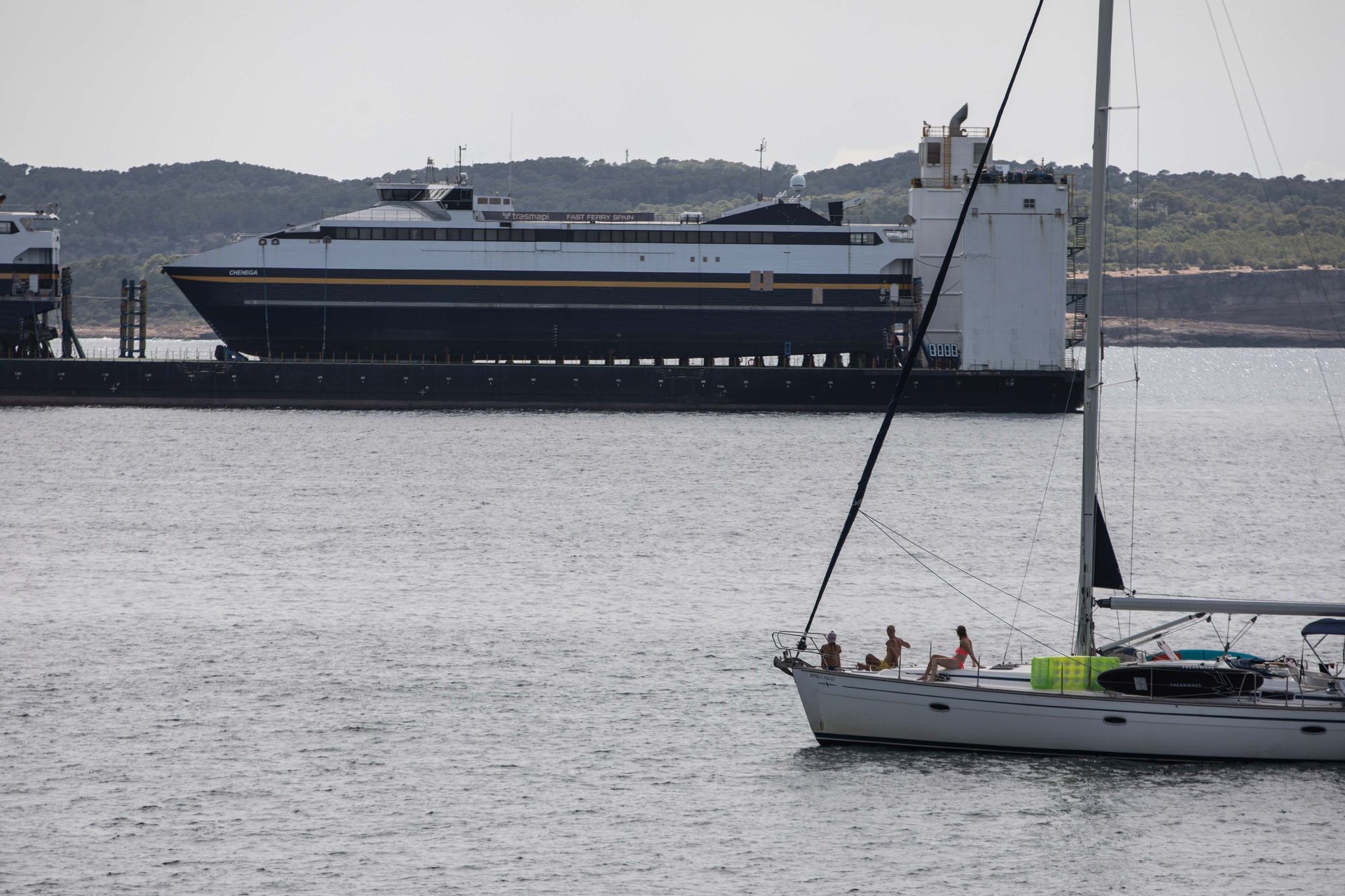 Los ferris adquiridos en Alaska llegan a Ibiza