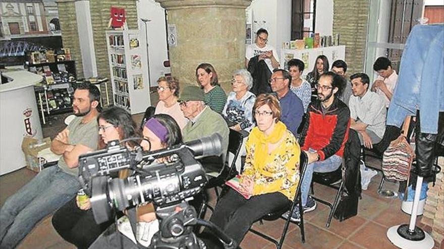 ‘rosas para amelia’ en el día del libro de villafranca