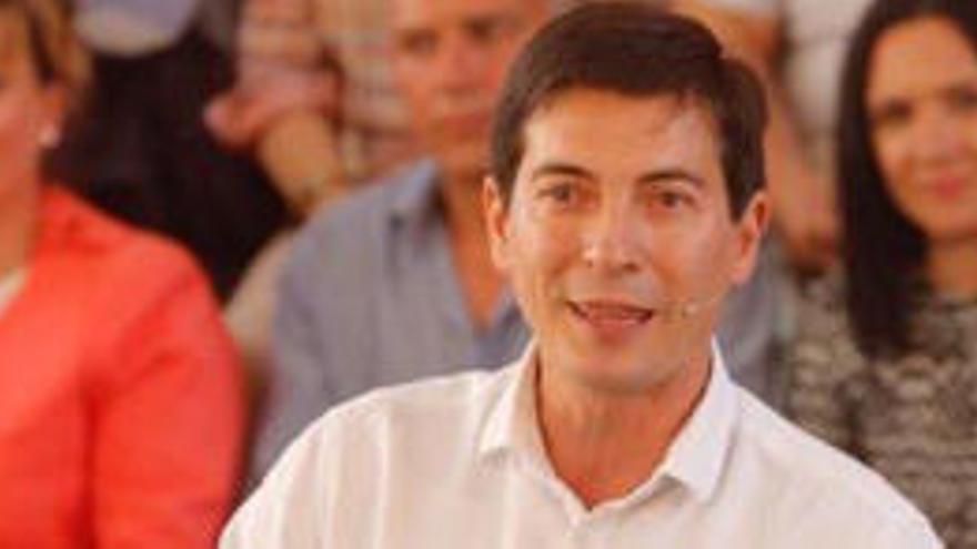 Perfil: Rafa García, el alcalde de Burjassot tranquilo y a domicilio