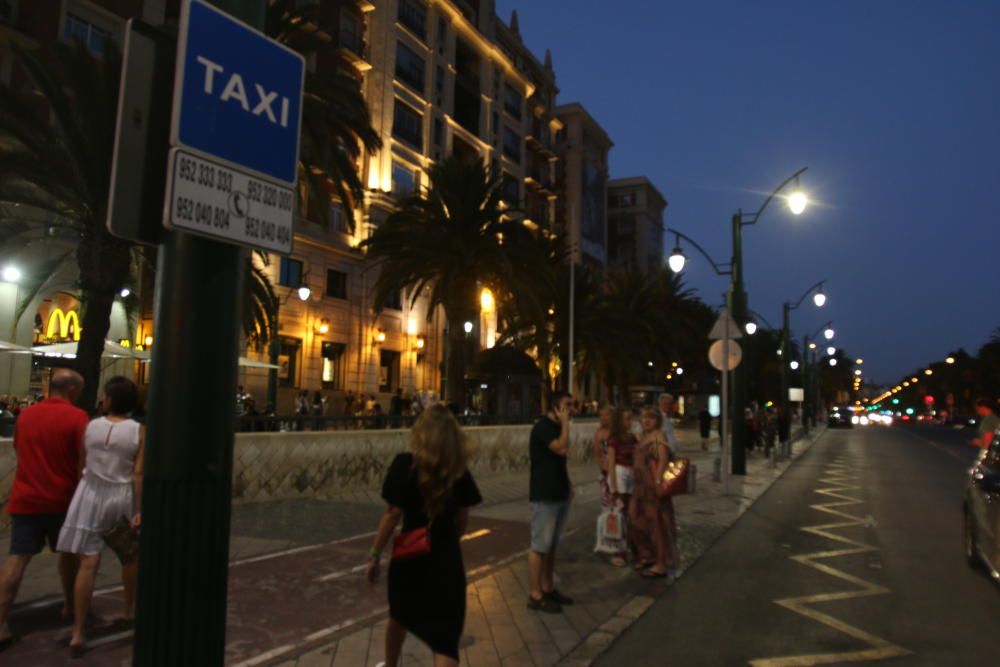 Los taxistas de Málaga se movilizan en apoyo a la huelga de Barcelona