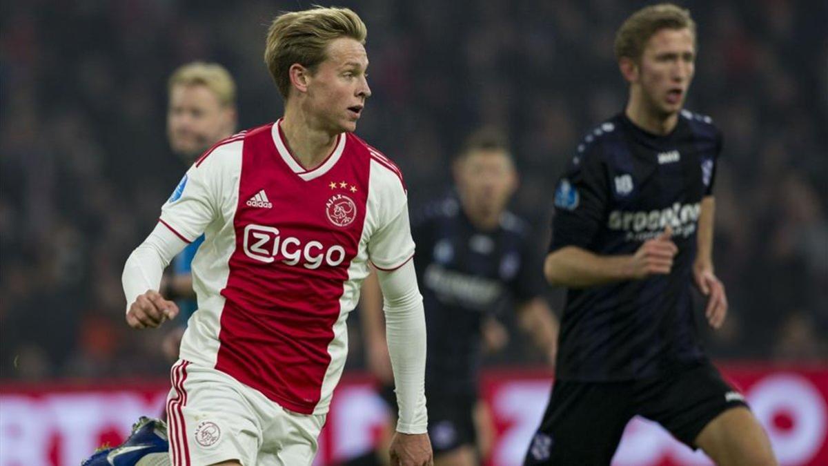 De Jong y De Ligt se juegan la liga ante el PSV