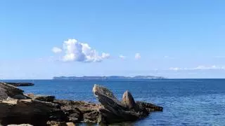 El tiempo en Mallorca: En Jordà, la nube con nombre propio y aspecto de hombre sentado que se forma sobre Cabrera