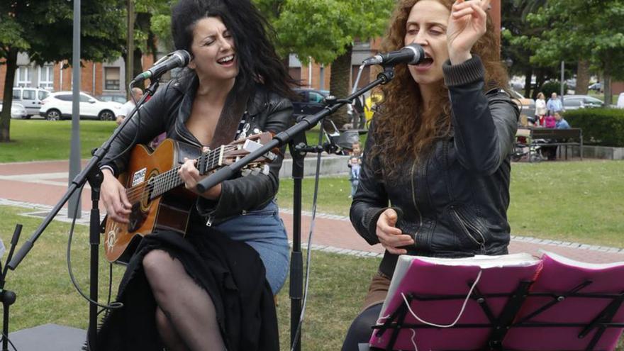 Las hermanas Gema y Sil Fernández.  | MARCOS LEÓN