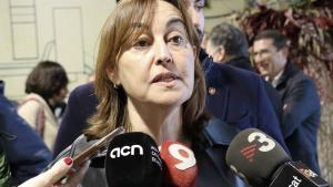 La consellera de Territori, Sílvia Paneque, este sábado en una atención a los medios de comunicación