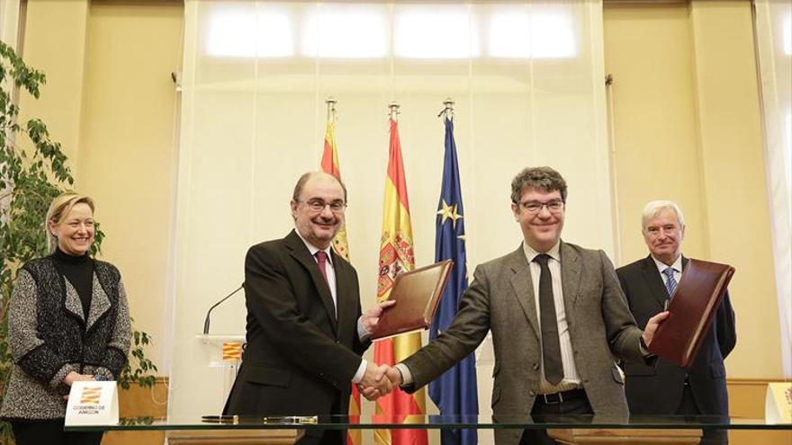 El Gobierno quiere vetar por ley el cierre de Andorra