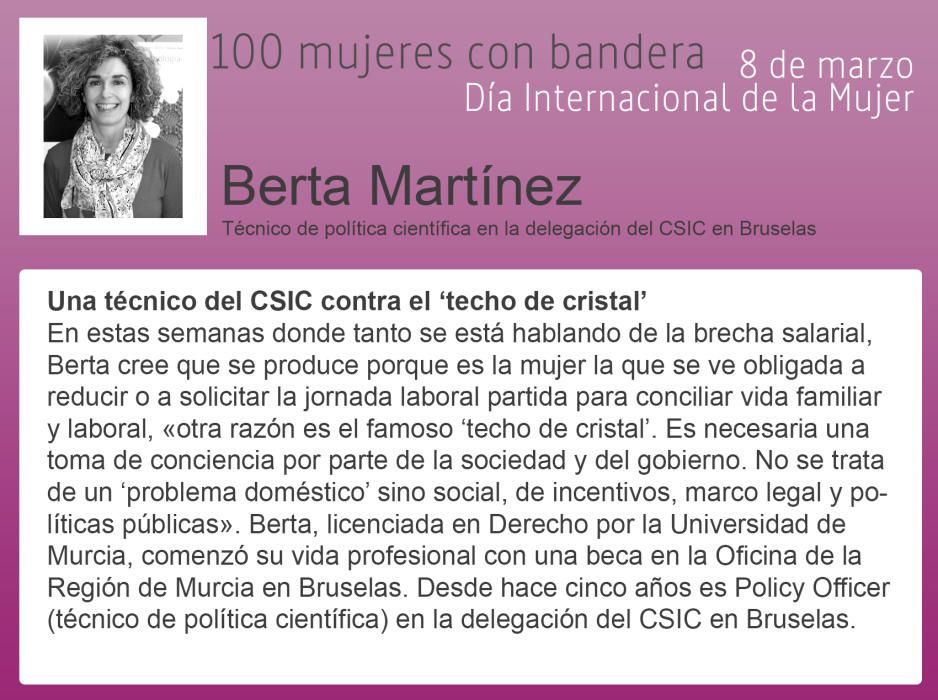 100 mujeres con bandera