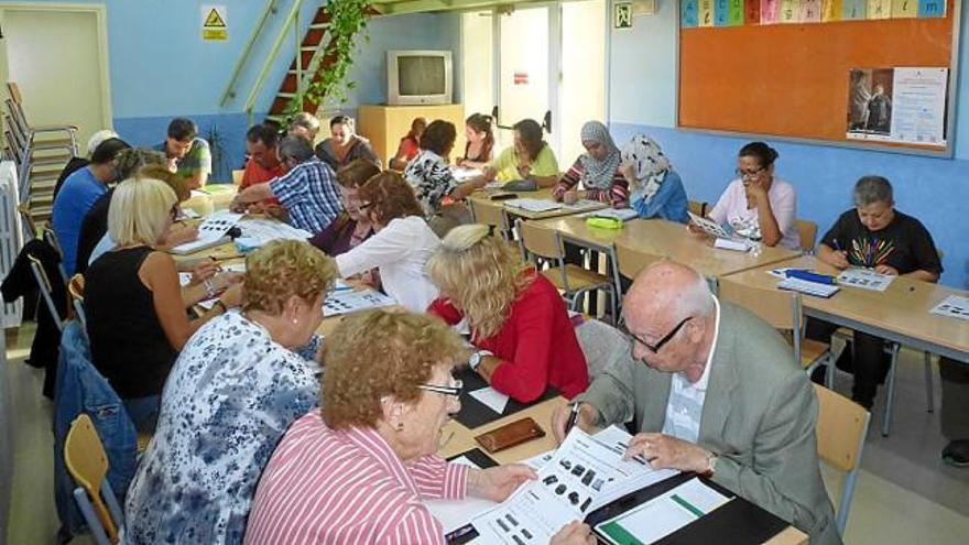 El centre de formaciód&#039;adults comença el curs