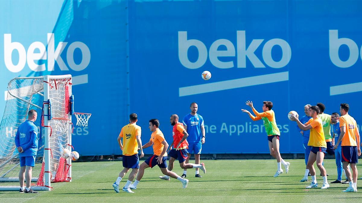 Último entrenamiento antes del duelo ante el Cádiz