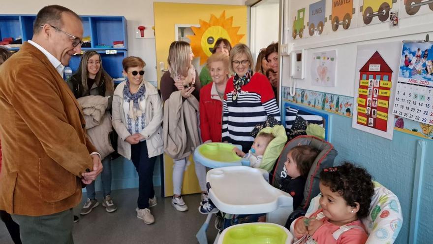 Felipe Faci visita la Escuela de Infantil de Padrilla de Ebro