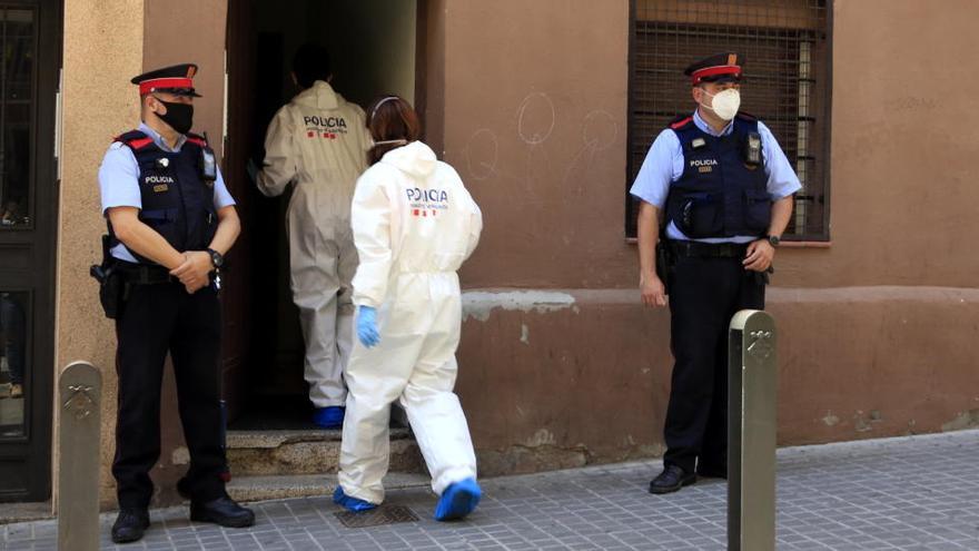 Els Mossos d&#039;Esquadra detenen a Badalona la parella de la dona trobada morta a Esplugues