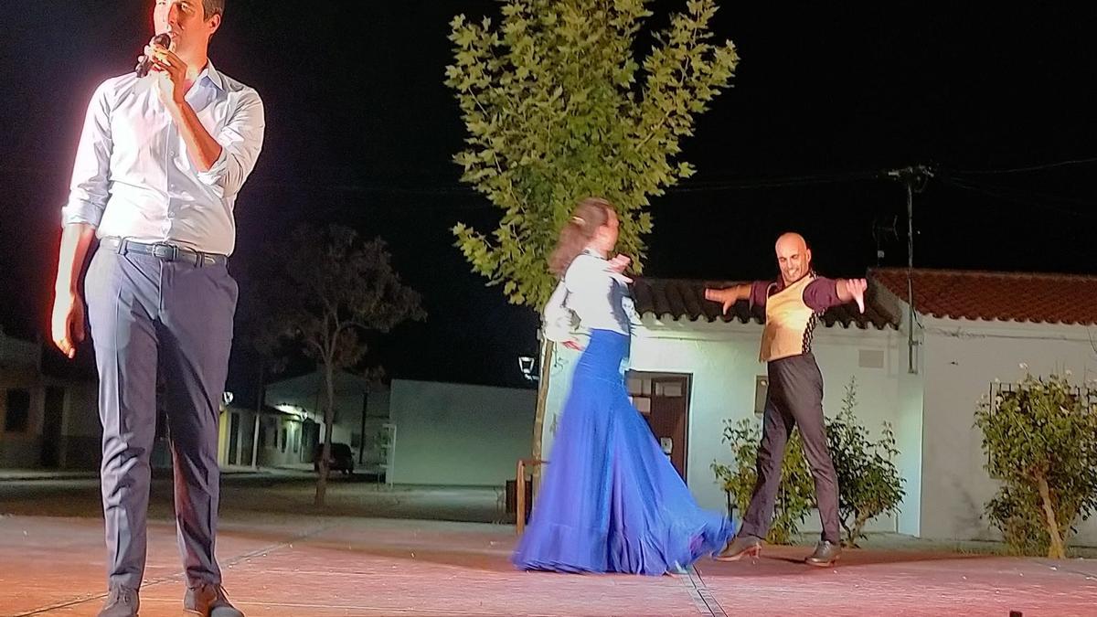 Una actuación reciente de Jarancio Teatro en la pedanía de Puebla de Argeme.